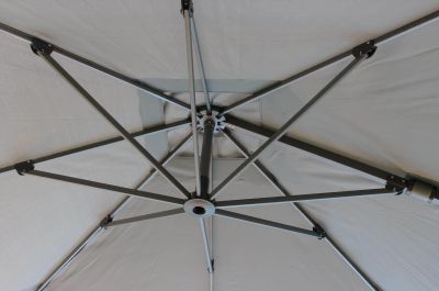HIATUS - ombrellone da giardino decentrato